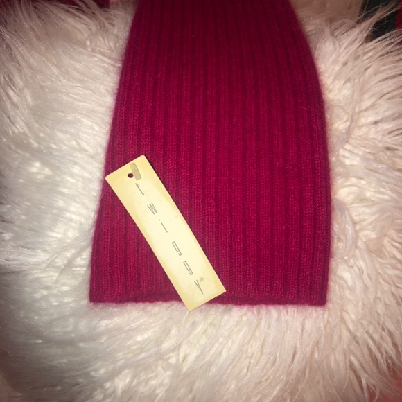 Just in SALE New with tag Twiggy fuzzy magenta sweater cardigan - Picture 6 of 6